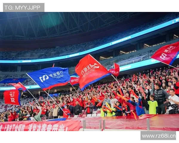 以奖杯为象征的荣耀与奋斗之路，见证每一个冠军背后的拼搏与坚持