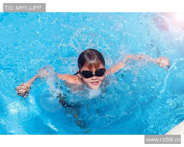 游泳锻炼全身肌肉增强心肺功能 提升免疫力和心理健康的最佳选择